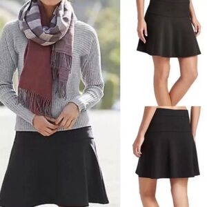 ATHLETA Womens Ponte Twill Skyose Skirt Black Charcoal Gray, Zip Pocket, Size 0